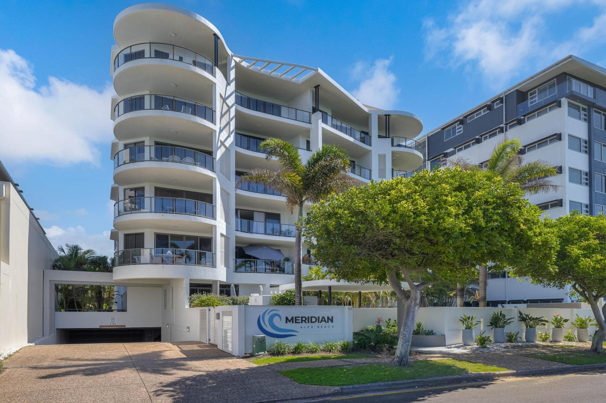 Meridian Alex Beach Apartments อเล็กซันดรา เฮดแลนด์ ภายนอก รูปภาพ