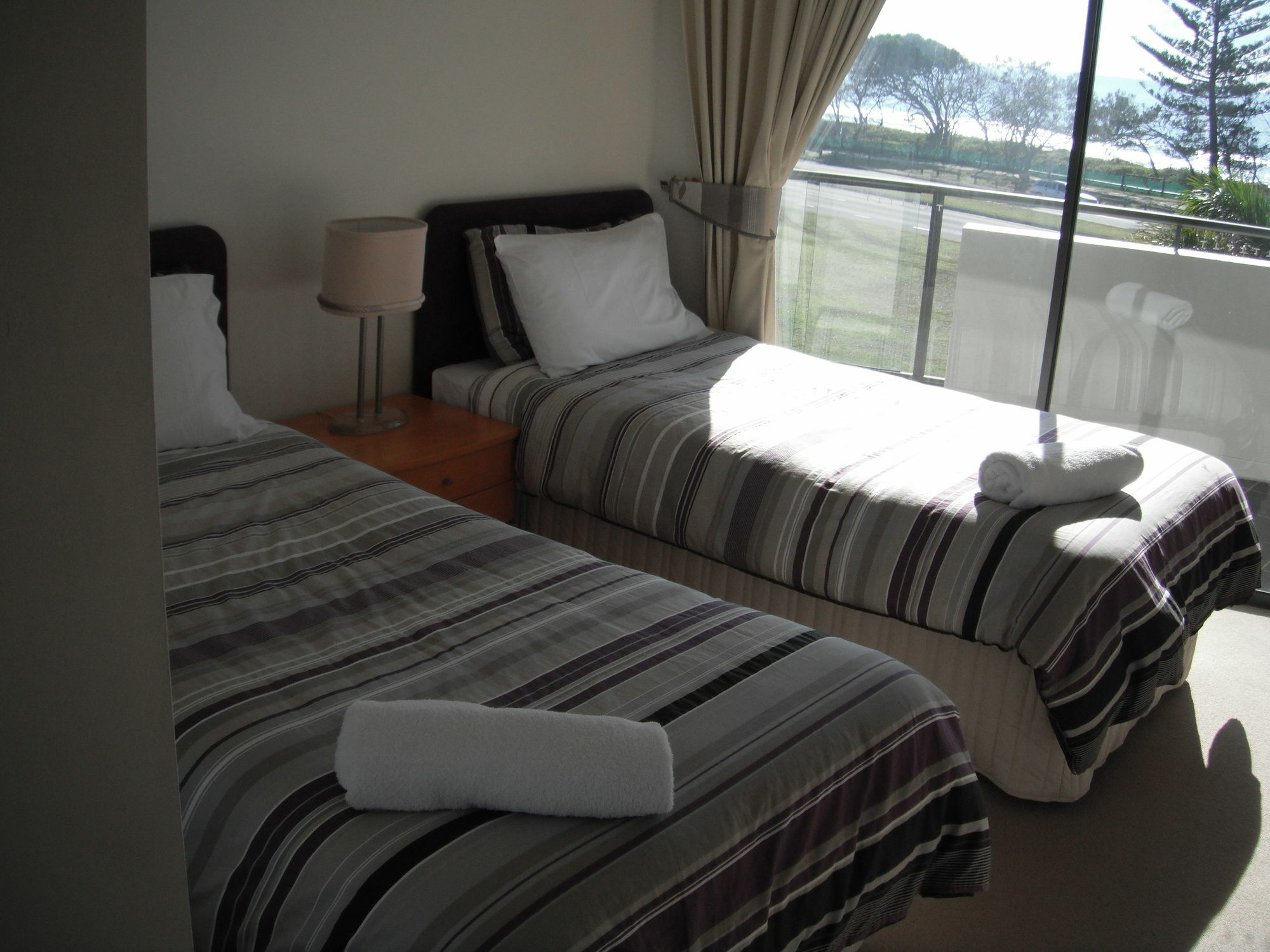 Meridian Alex Beach Apartments อเล็กซันดรา เฮดแลนด์ ภายนอก รูปภาพ
